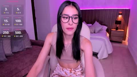 Karlaa  online show from 09.10.25