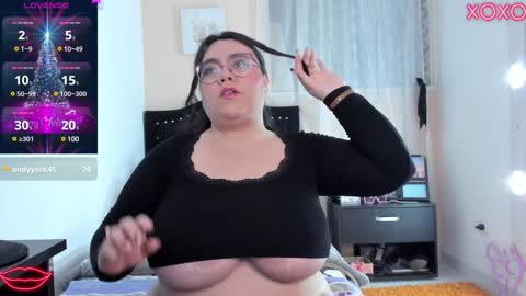 Snapshot of karlaalane chatting on 12.07.24 Karla Lane online show from 12.07.24