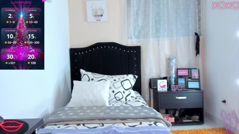 Snapshot of karlaalane chatting on 12.08.24 Karla Lane online show from 12.08.24