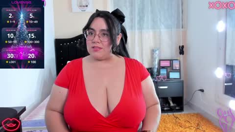 Snapshot of karlaalane chatting on 12.12.24 Karla Lane online show from 12.12.24