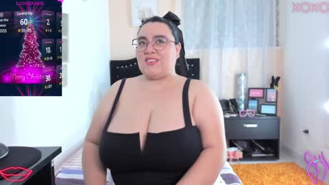 Snapshot of karlaalane chatting on 12.25.24 Karla Lane online show from 12.25.24