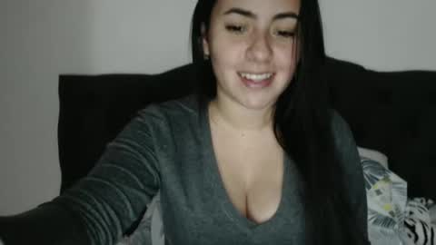 Karla Giraldo online show from 03.06.25