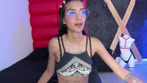 karlaslutskinny__ online show from 03.12.26