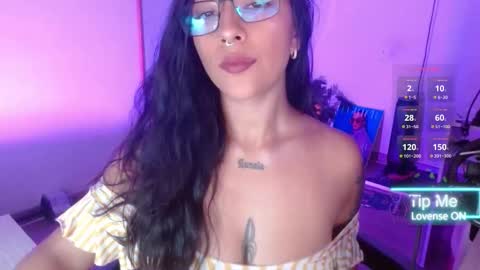 Snapshot of karlavittar chatting on 02.10.26 karlavittar online show from 02.10.26