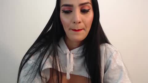 Snapshot of karlota_hank chatting on 12.23.24 Karlis online show from 12.23.24