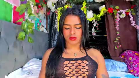 Snapshot of karly_coffe chatting on 06.19.26 KARLY. online show from 06.19.26