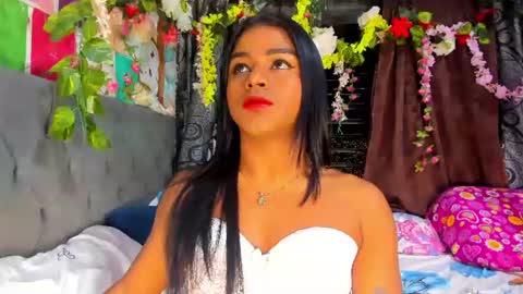 Snapshot of karly_coffe chatting on 06.20.26 KARLY. online show from 06.20.26