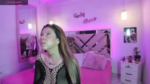 Karly Moonns online show from 07.07.26