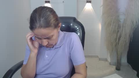 KARLYE online show from 12.22.25