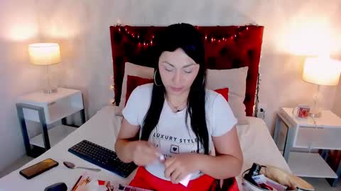 Karly Print online show from 01.28.25