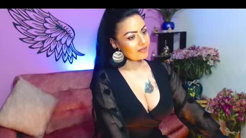 Snapshot of karol_kennedy chatting on 10.05.25 Karol Kenedy online show from 10.05.25