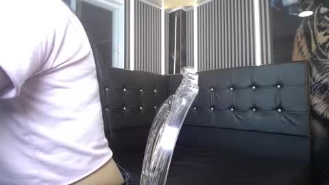karol_lorens online show from 09.17.25