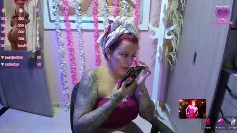 Snapshot of karol_milf__ chatting on 07.18.26 kAROL MILF online show from 07.18.26