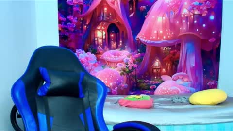 Snapshot of karol_naughty chatting on 09.30.25 online show from 09.30.25