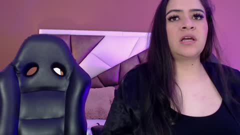 Snapshot of karolandmichel chatting on 12.22.24 Karol and Michel online show from 12.22.24