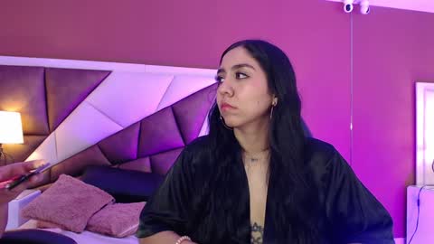 Snapshot of karolandmichel chatting on 12.29.24 Karol and Michel online show from 12.29.24