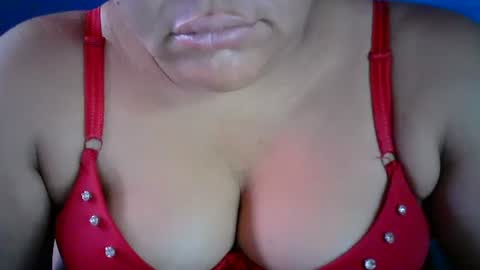 karolbb online show from 12.15.24