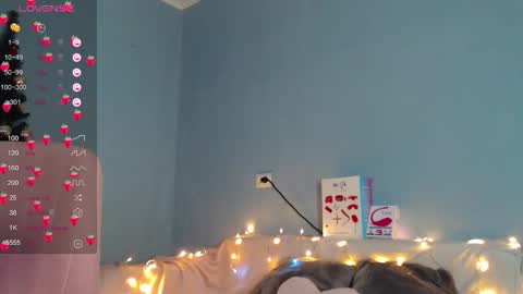 Kira online show from 12.19.25