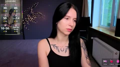 Karolina online show from 05.11.26