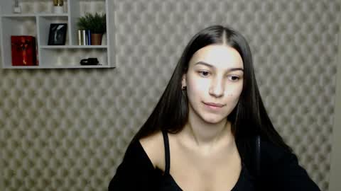 Snapshot of karolinamex_ chatting on 12.27.24 Karolina online show from 12.27.24