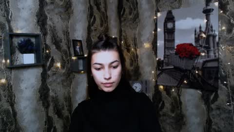 Snapshot of karolinamex_ chatting on 12.29.24 Karolina online show from 12.29.24