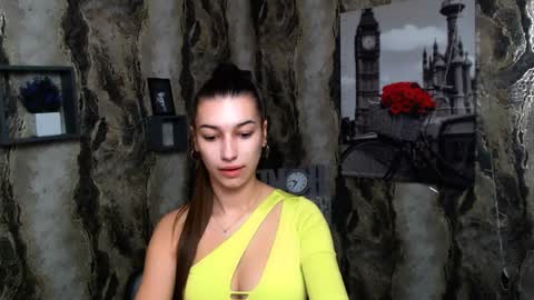 Snapshot of karolinamex_ chatting on 01.04.25 Karolina online show from 01.04.25