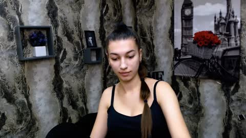 Snapshot of karolinamex_ chatting on 01.12.25 Karolina online show from 01.12.25