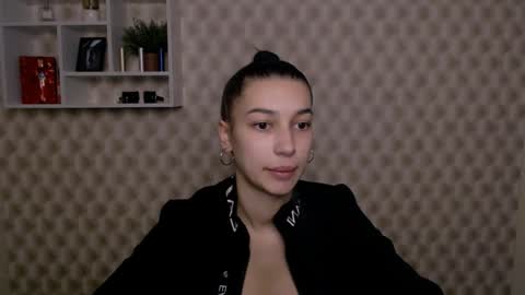 Snapshot of karolinamex_ chatting on 01.16.25 Karolina online show from 01.16.25