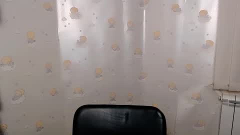 Snapshot of karolinamex_ chatting on 02.04.25 Karolina online show from 02.04.25