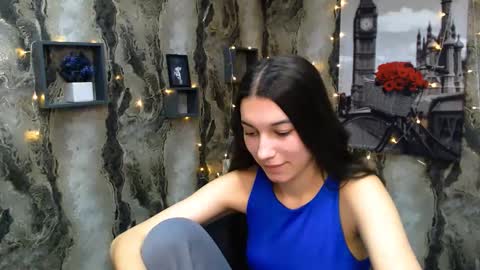Snapshot of karolinamex_ chatting on 02.12.25 Karolina online show from 02.12.25