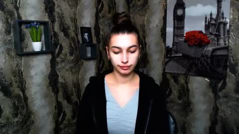 Snapshot of karolinamex_ chatting on 02.18.25 Karolina online show from 02.18.25