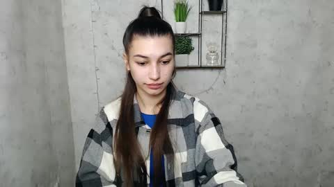 Snapshot of karolinamex_ chatting on 03.07.25 Karolina online show from 03.07.25