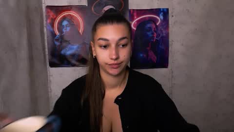 Snapshot of karolinamex_ chatting on 09.15.25 Karolina online show from 09.15.25