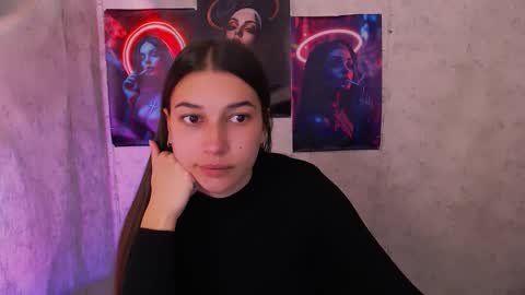 Snapshot of karolinamex_ chatting on 10.03.25 Karolina online show from 10.03.25