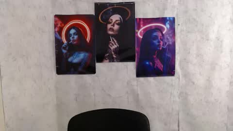 Snapshot of karolinamex_ chatting on 10.04.25 Karolina online show from 10.04.25