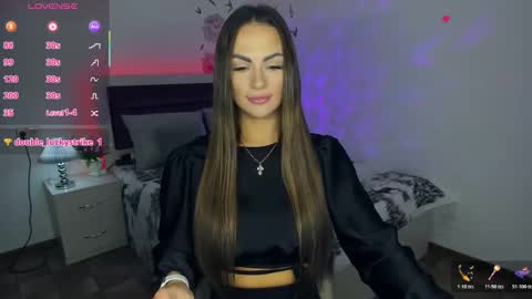 Karolina online show from 02.05.26