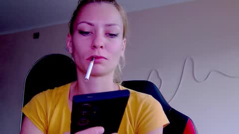 karoline121 online show from 10.15.25