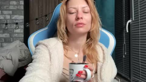 karoline121 online show from 02.15.26