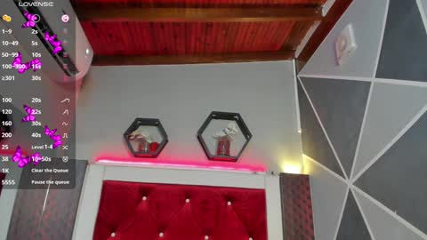 Karol online show from 12.30.24