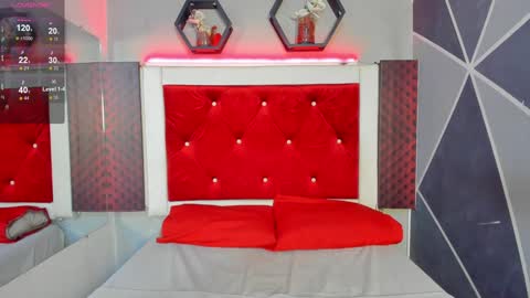 Karol online show from 01.23.25