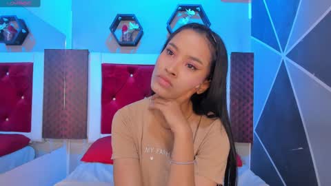 Karol online show from 09.16.25