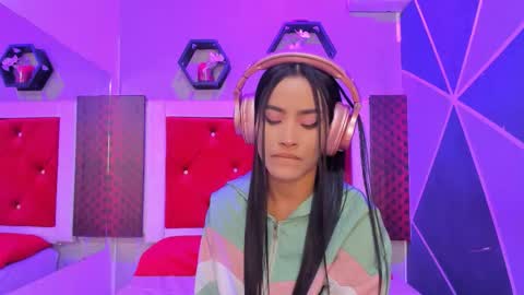 Karol online show from 10.06.25