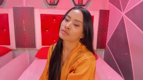 Karol online show from 11.11.25