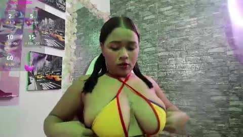Snapshot of karoll__sex chatting on 06.12.26 KAROLL online show from 06.12.26