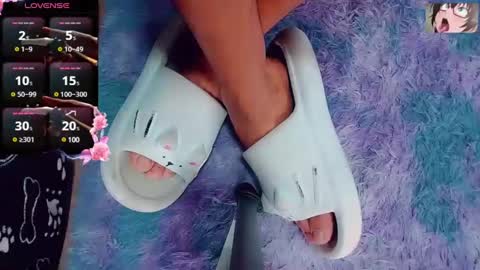 Snapshot of karoll_scoott chatting on 01.31.25 karol online show from 01.31.25