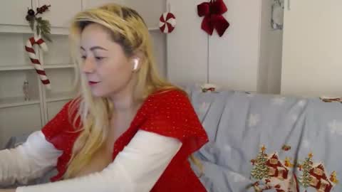 karolynesyera online show from 12.16.25