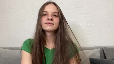 Lia online show from 04.05.26