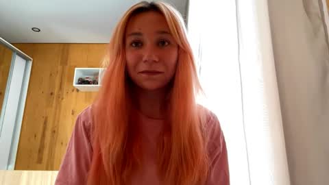 Aurora online show from 04.21.26