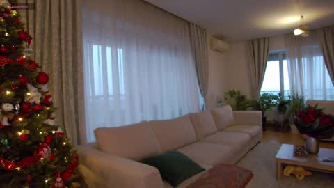 Snapshot of karrin chatting on 12.06.24 K online show from 12.06.24