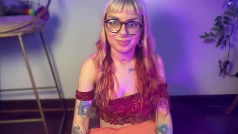 Snapshot of karterspice chatting on 10.09.25 Karter online show from 10.09.25